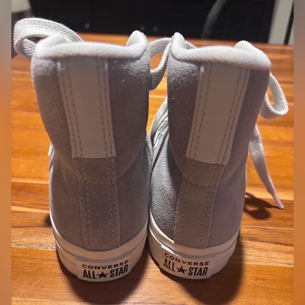 Gray High-Top Converse All-Stars 4.5 - Picture 8 of 8